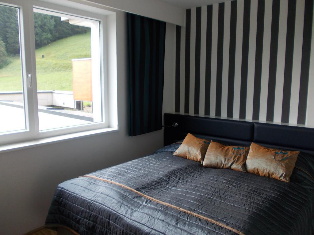 Ferienwohnung Sissi Park Haus im Ennstal Exterior foto